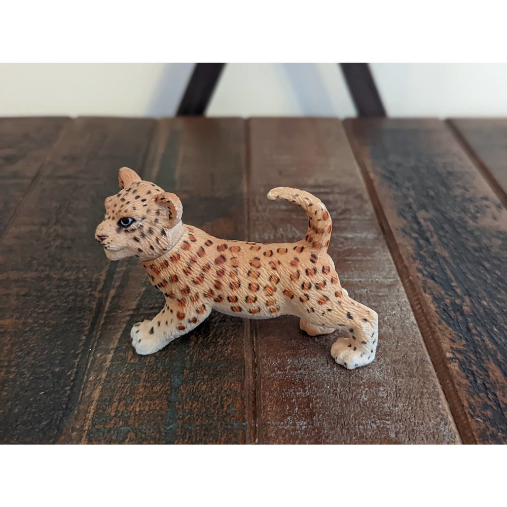 Leopard - Hard Plastic Toy
